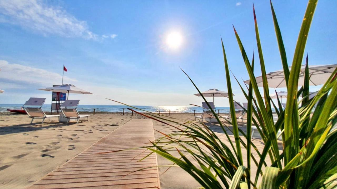 Hotel Saraceno Milano Marittima Exterior foto